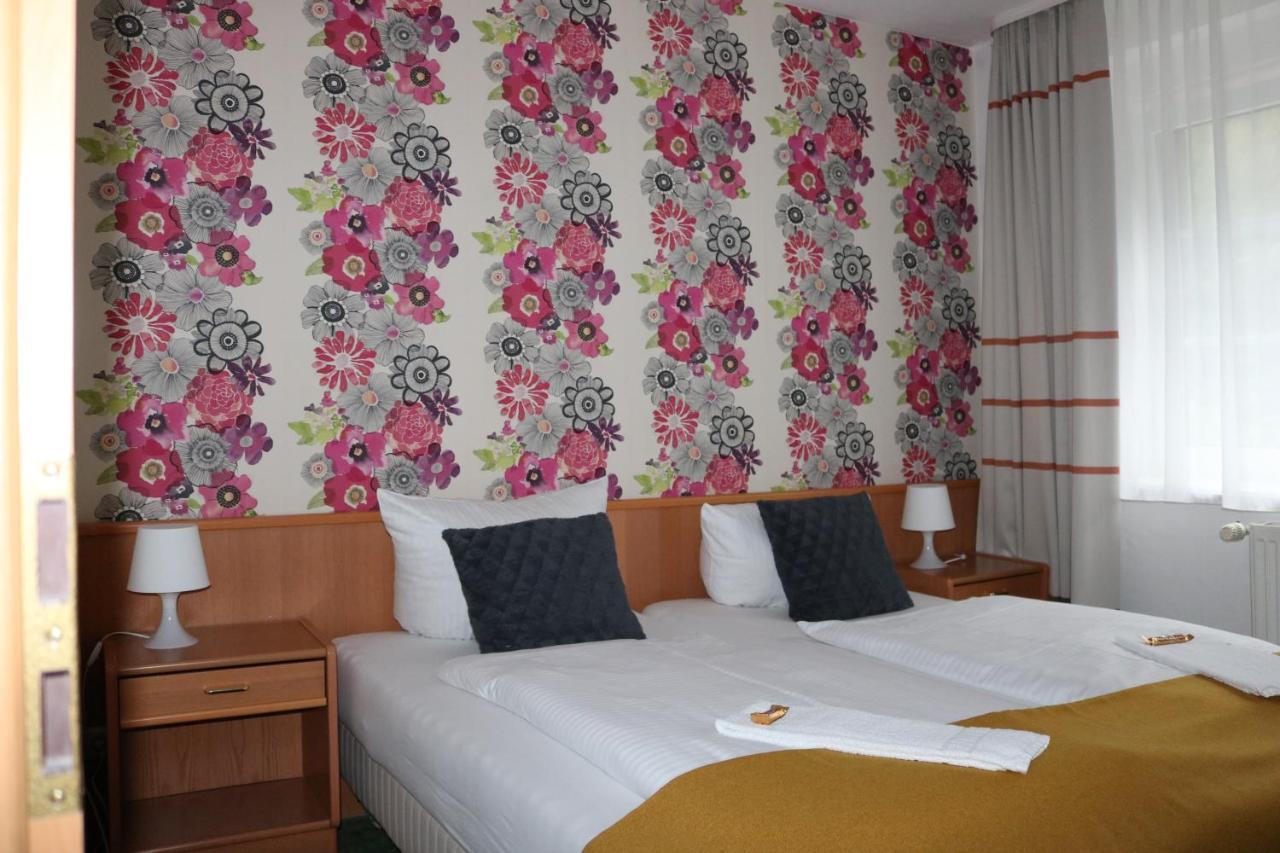 Waldhotel Harz Ильзенбург Экстерьер фото